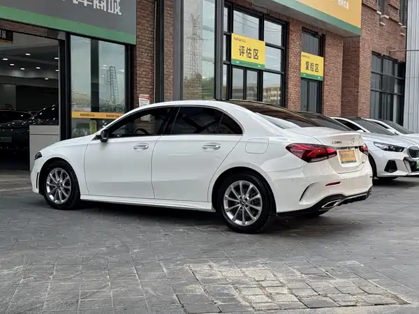 Mercedes-Benz A-Class 2022
