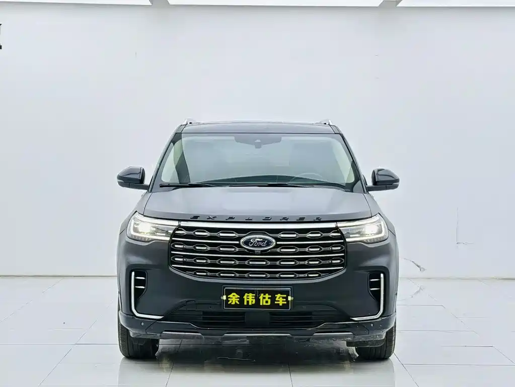 Ford Explorer 2023 — фото 2