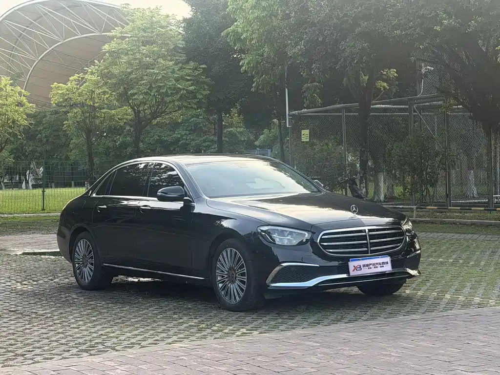 Mercedes-Benz E-Class 2023