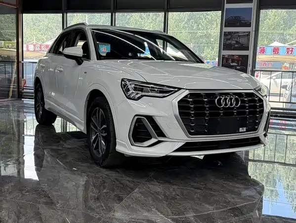 Audi Q3 2022