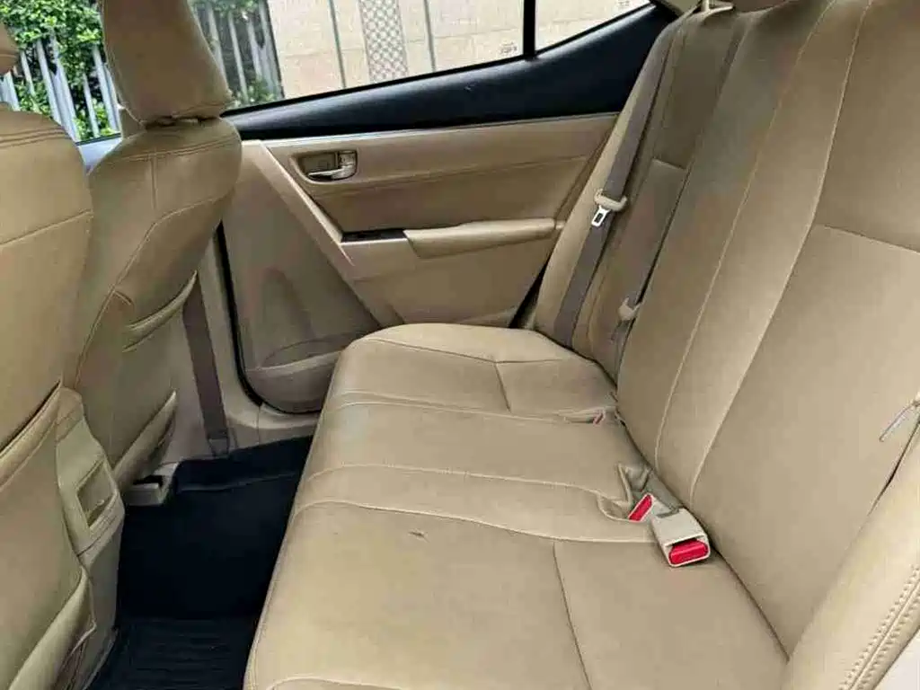 Toyota Corolla 2016 — фото 10