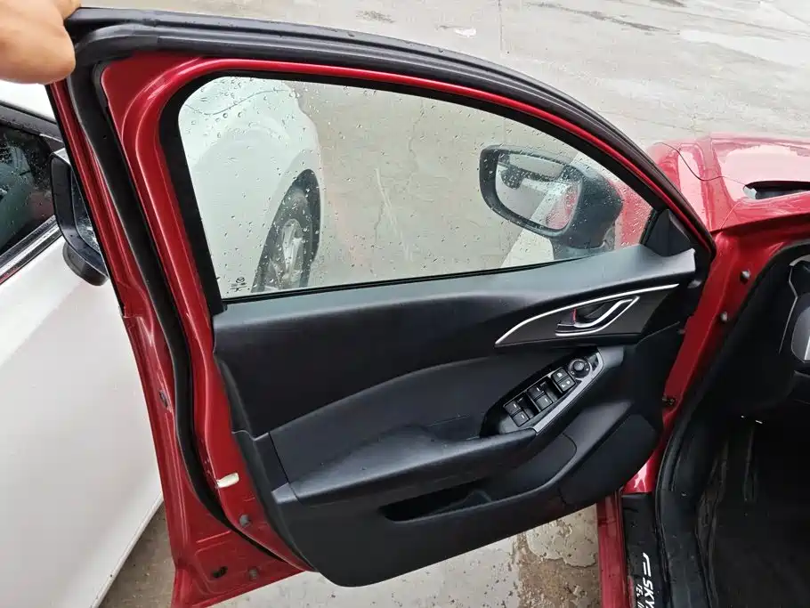 Mazda 3 Angkesela 2018