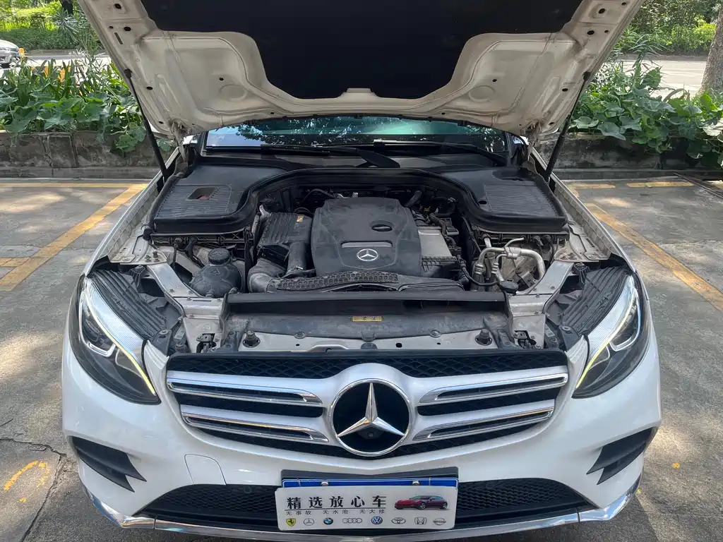 Mercedes-Benz GLC 2018 — фото 13