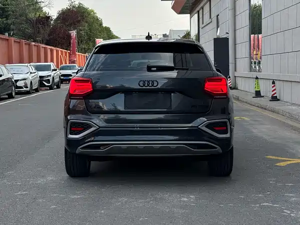 Audi Q2L 2022