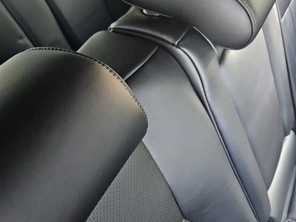 Land Rover Discovery Sport 2016 — фото 25