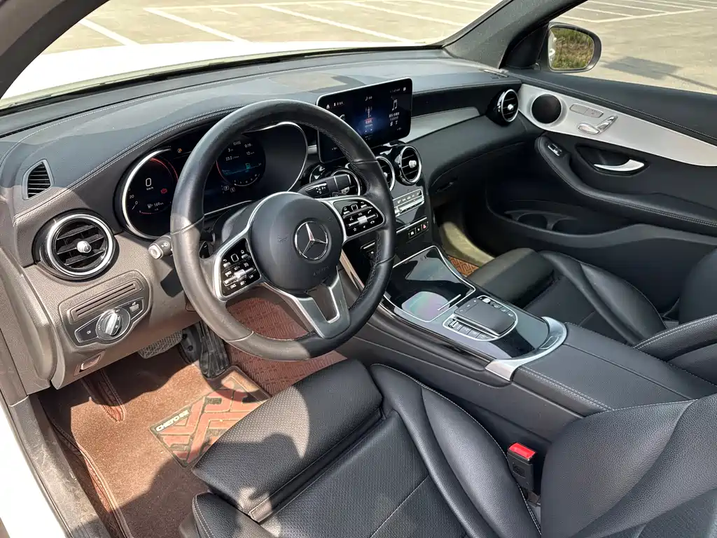 Mercedes-Benz GLC Coupe 2021 — фото 13