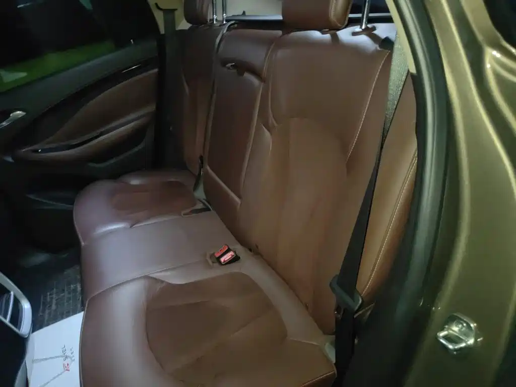 Buick Envision Plus 2016 — фото 18