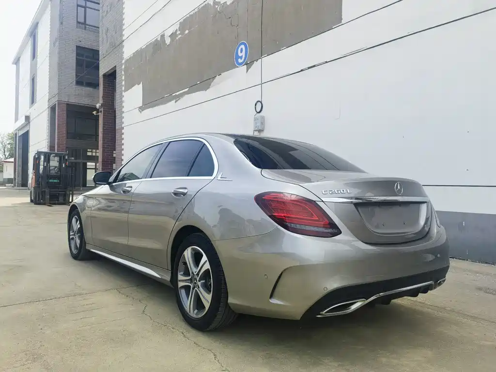 Mercedes-Benz C-Class 2019