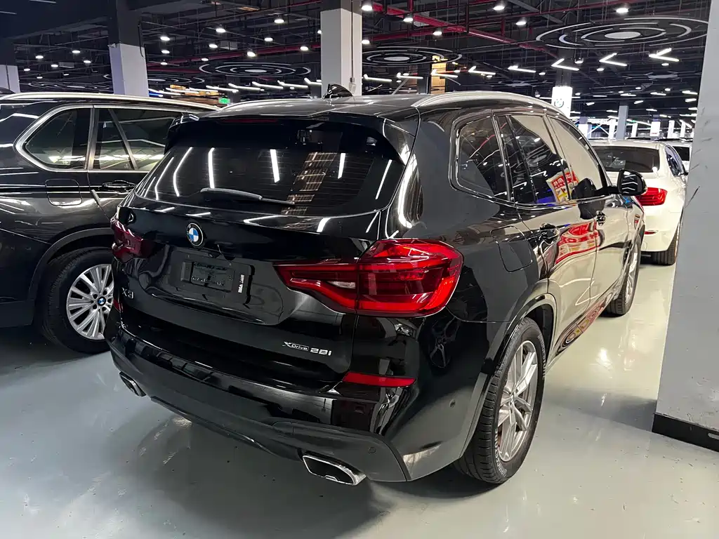 BMW X3 2019 — фото 11