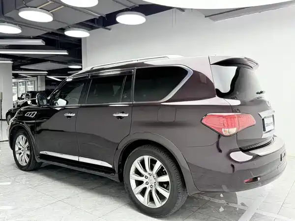 Infiniti QX80 2013