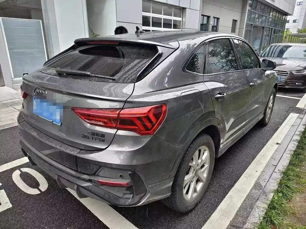 Audi Q3 Sportback 2026 — фото 4