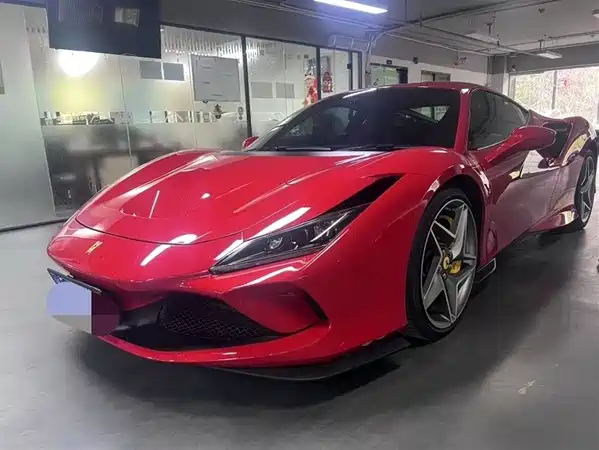 Ferrari F8 2019