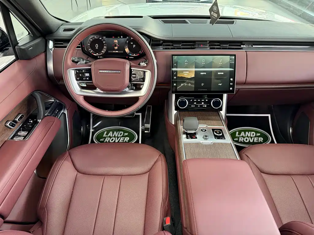Land Rover Range Rover 2023 — фото 19