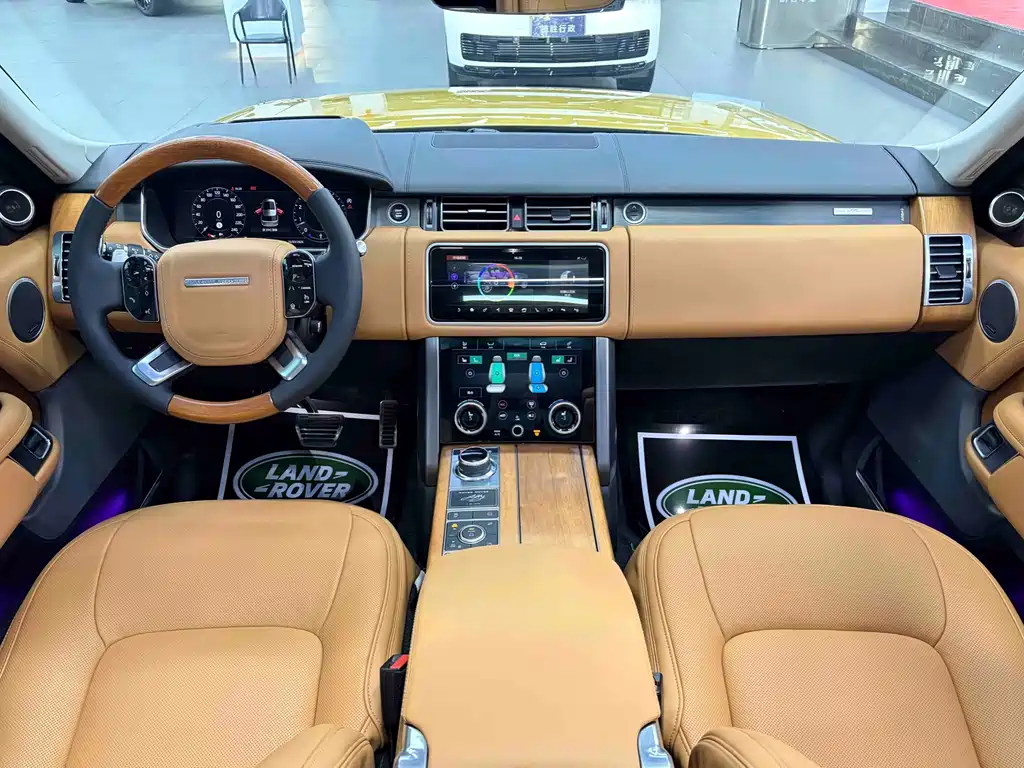 Land Rover Range Rover 2021 — фото 9
