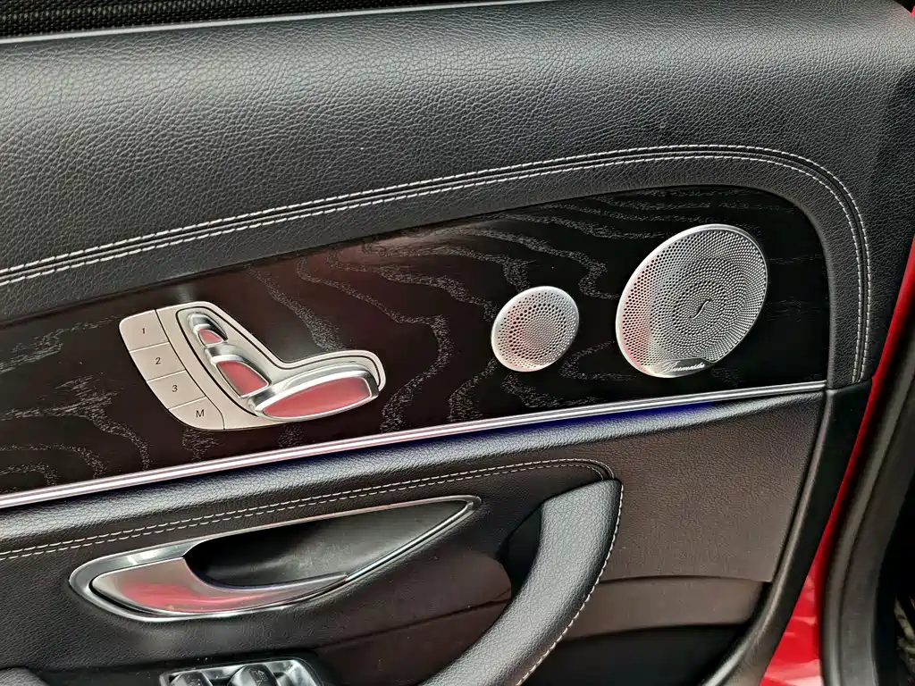 Mercedes-Benz E-Class 2019 — фото 6