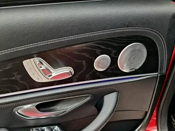 Mercedes-Benz E-Class 2019