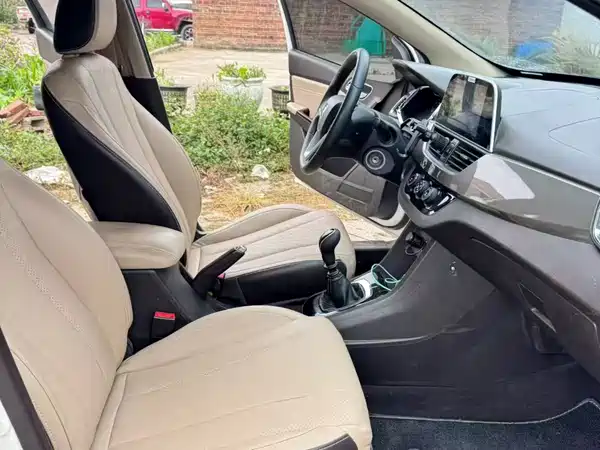 Baojun 310W 2018