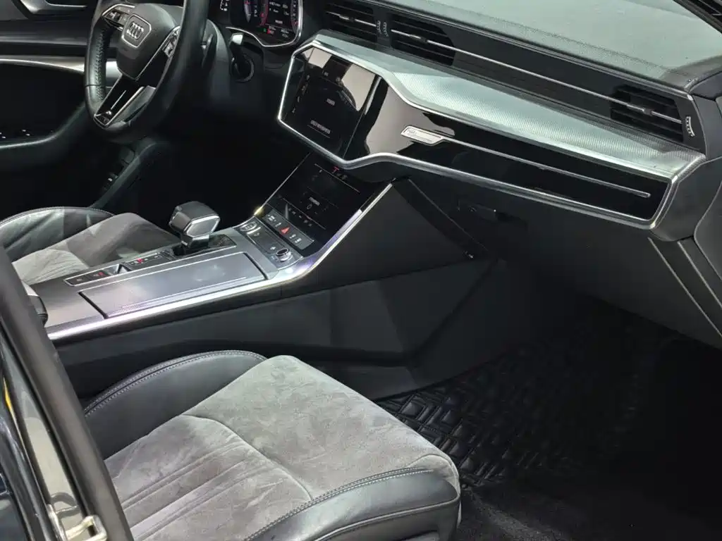 Audi A6L 2019 — фото 16
