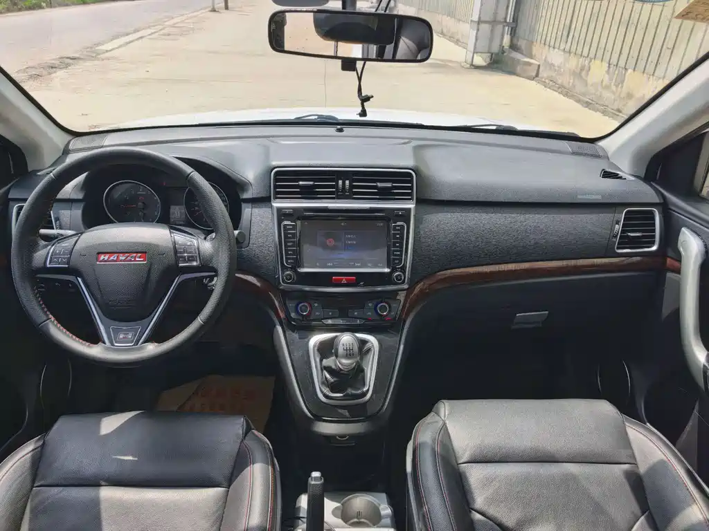Haval H6 2015 — фото 8