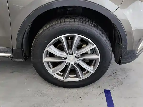 Geely Boyue 2018