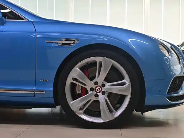 Bentley Continental 2018