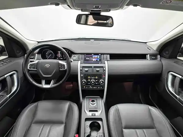 Land Rover Discovery Sport 2016