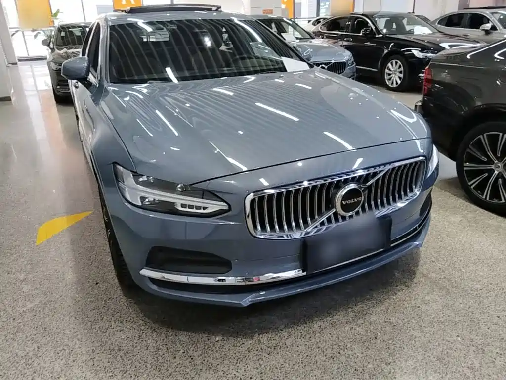 Volvo S90 2022 — фото 4