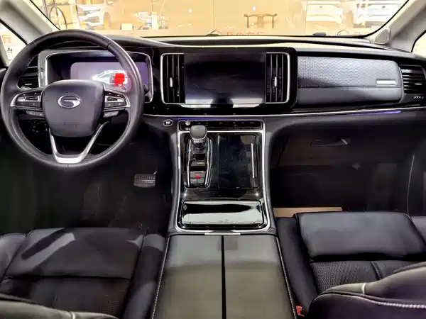 GAC Trumpchi M8 2021
