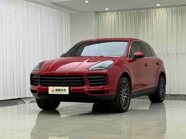 Porsche Cayenne 2022