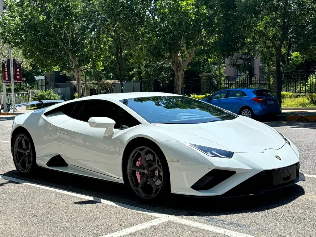 Lamborghini Huracán 2021 — фото 3