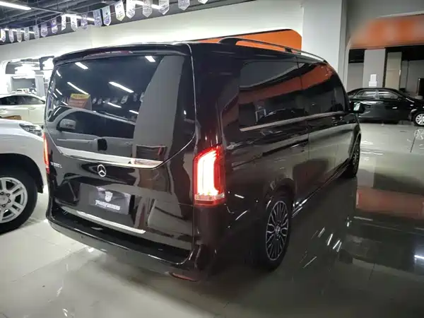 Mercedes-Benz V-Class 2020