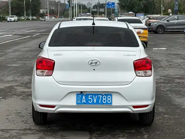 Hyundai Accent 2021