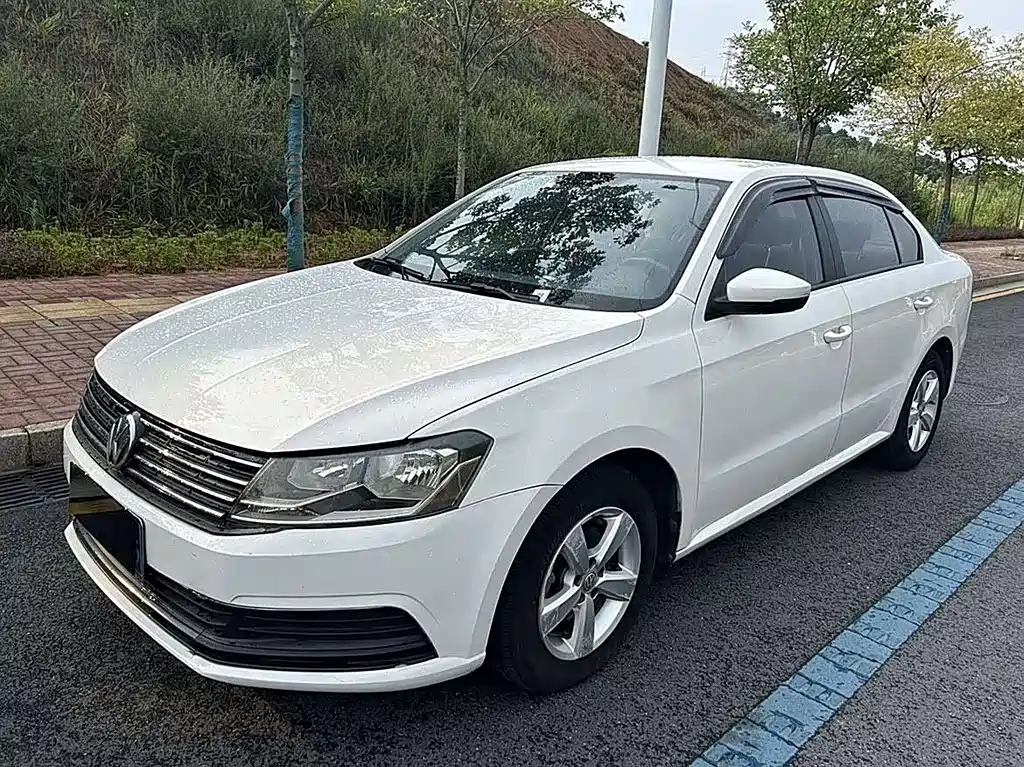 Volkswagen Lavida 2018 — фото 1