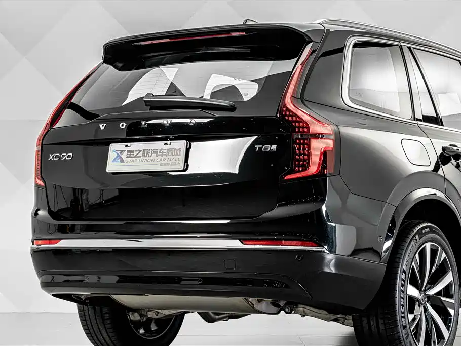 Volvo XC90 Plug-In Hybrid 2026 — фото 7