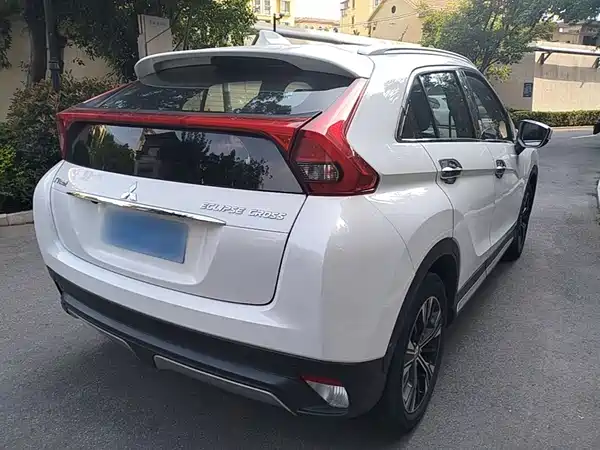 Mitsubishi Yige 2019