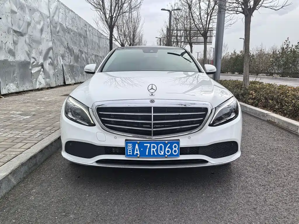Mercedes-Benz C-Class 2020 — фото 2
