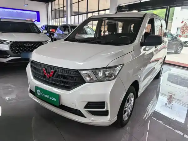 Wuling Hongguang 2024