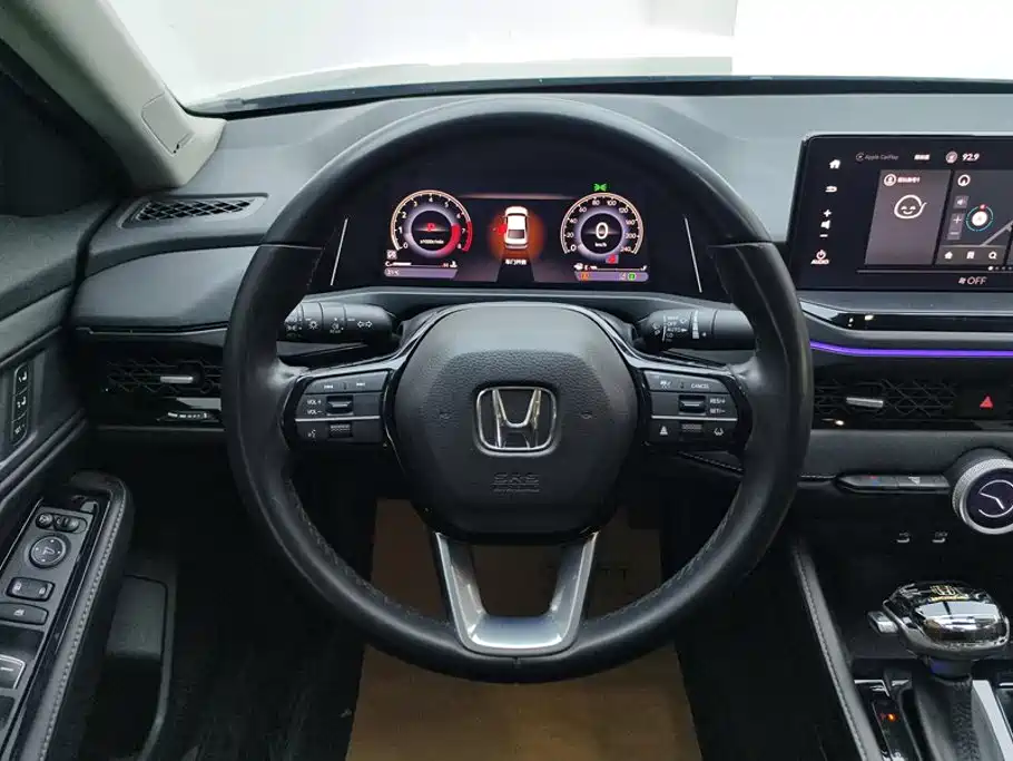 Honda Accord 2023 — фото 15