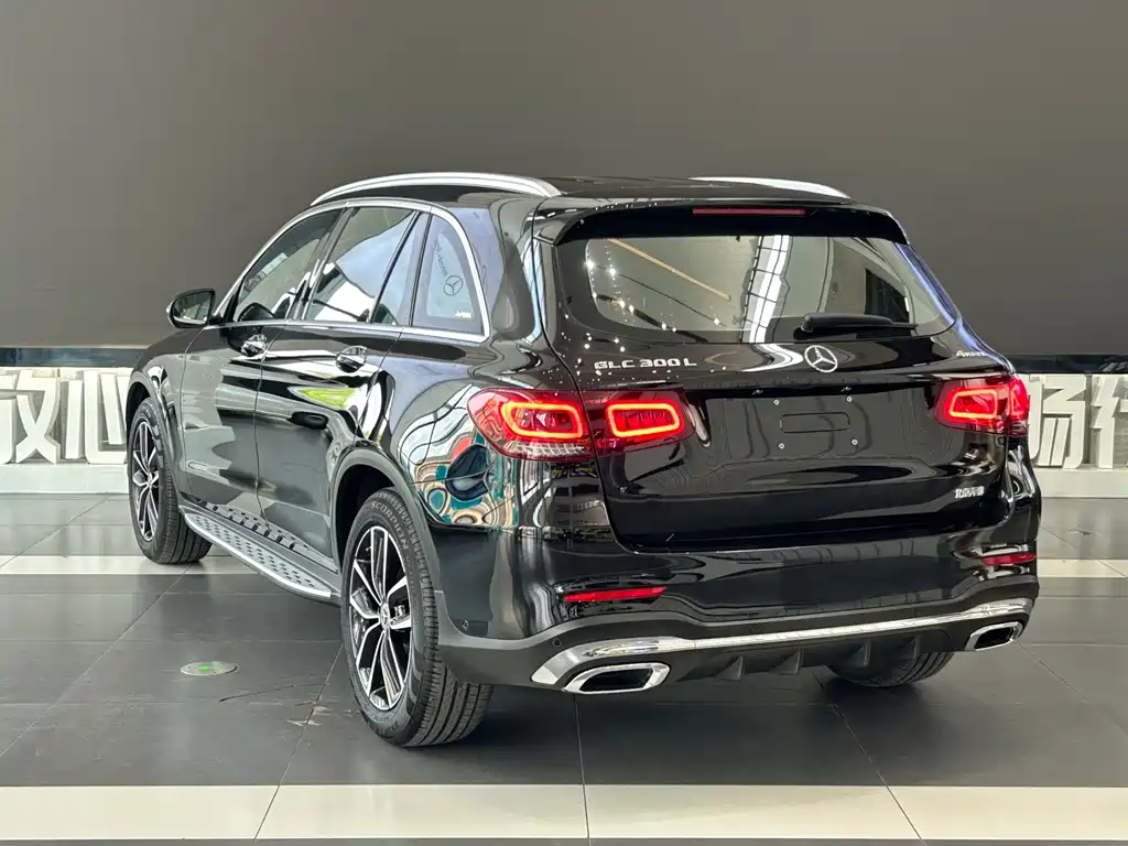 Mercedes-Benz GLC 2021 — фото 9