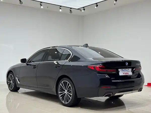 BMW 5 Series 2022