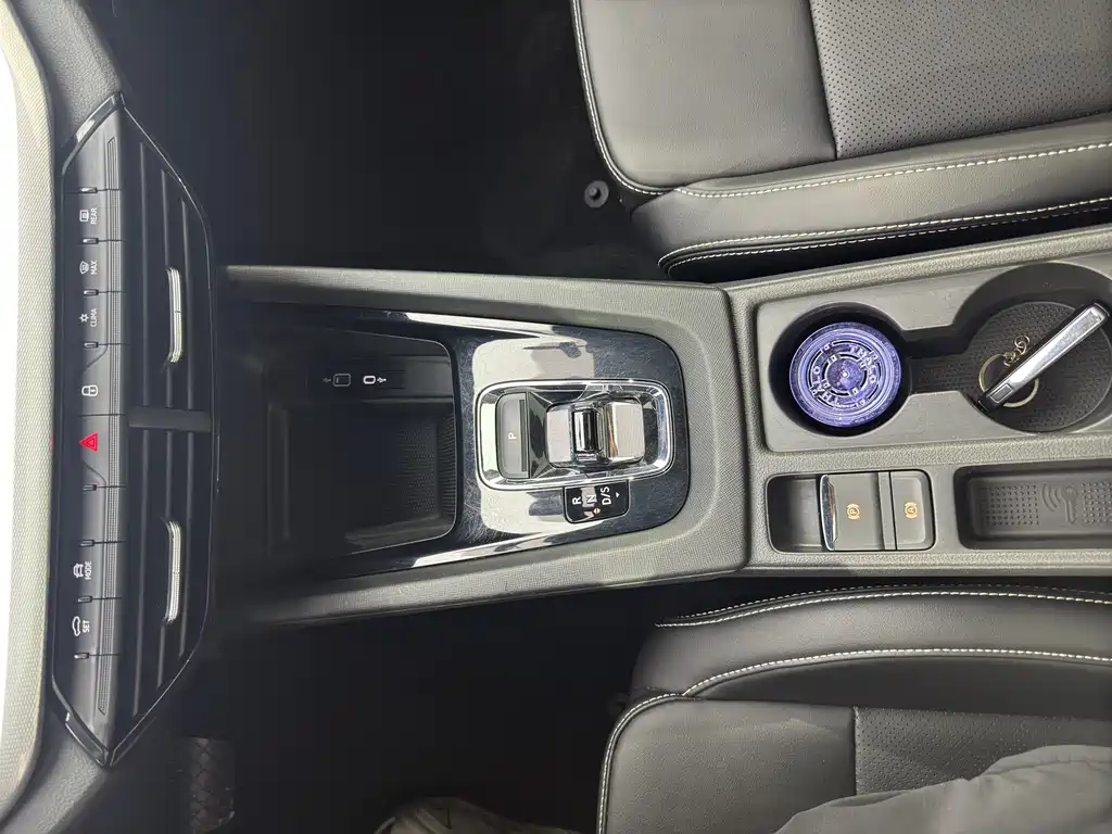 Skoda Octavia 2022 — фото 14