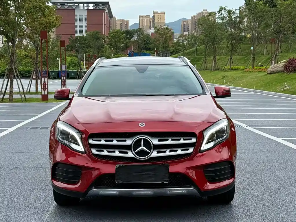 Mercedes-Benz GLA 2019
