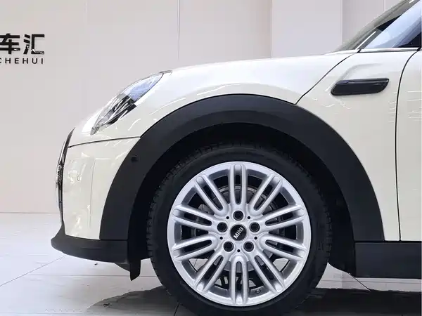 MINI MINI 2021