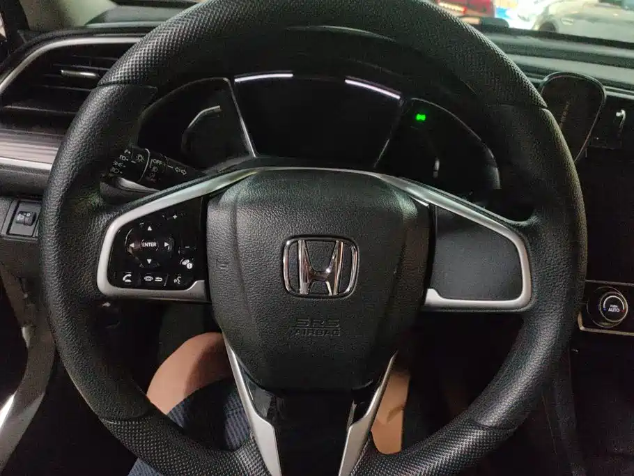 Honda Civic 2020 — фото 15