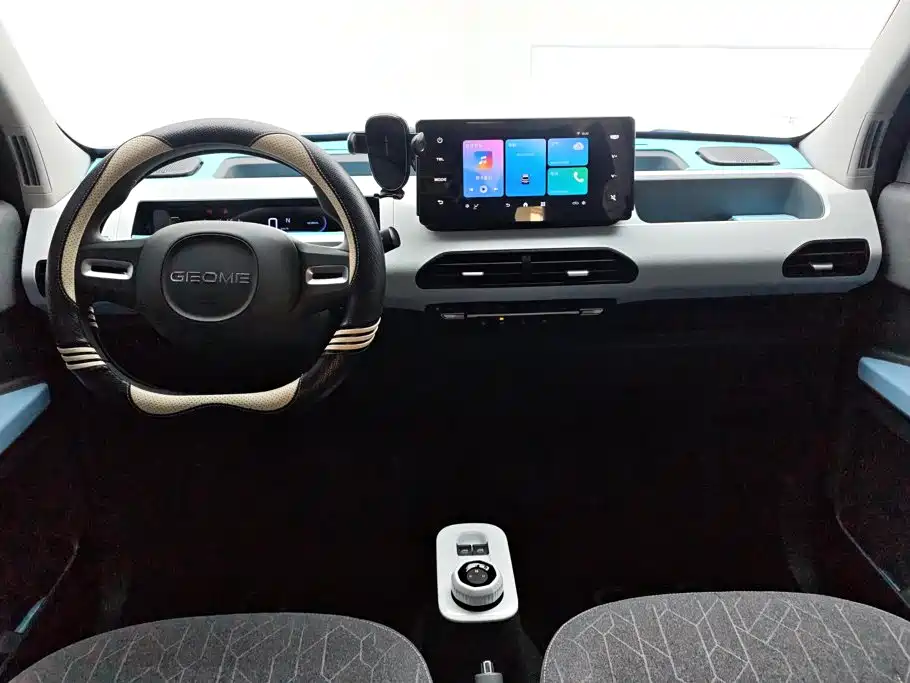 Geely Galaxy Panda 2025 — фото 12