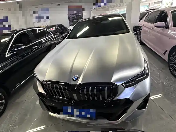 BMW 5 Series 2024