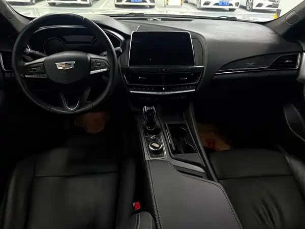 Cadillac CT5 2022