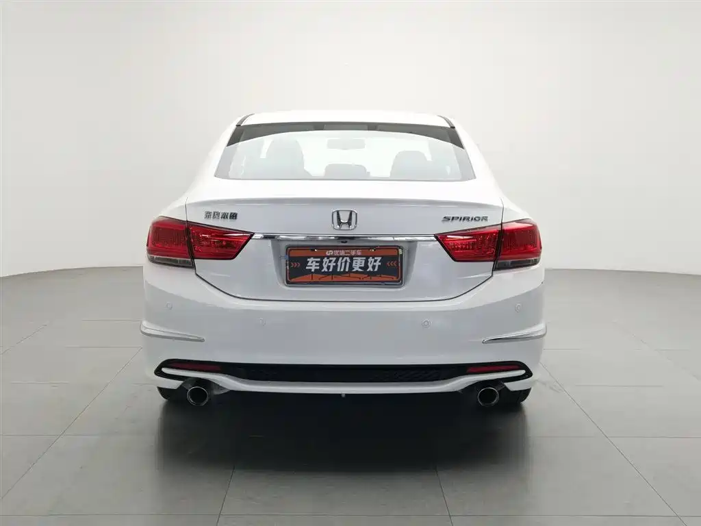 Honda Spirior 2015 — фото 4