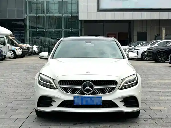 Mercedes-Benz C-Class 2020