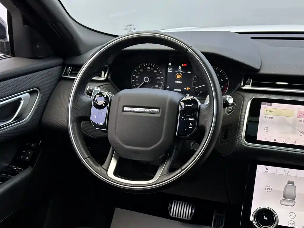Land Rover Velar 2020 — фото 18
